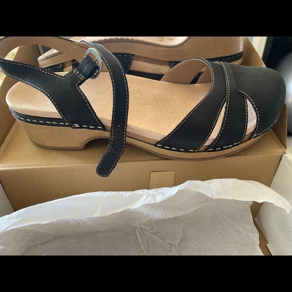 Dansko Sandles